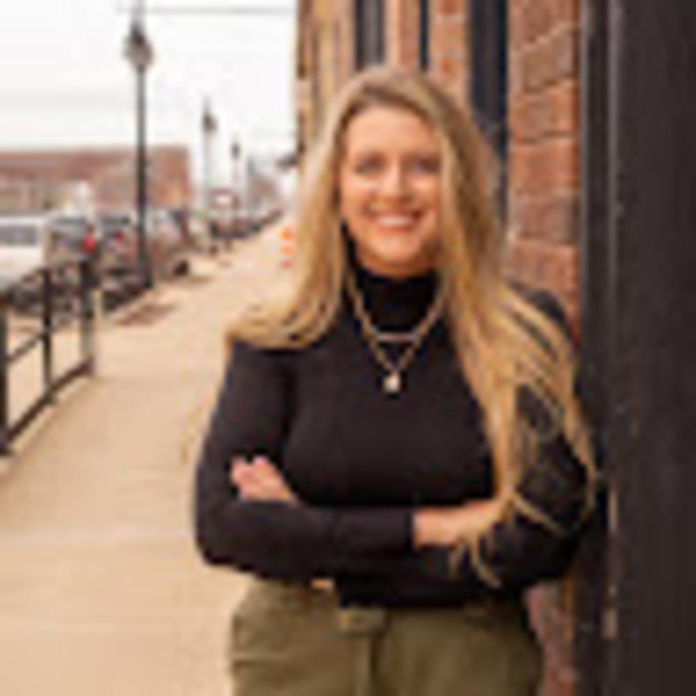 Meet your Posher, Kelly